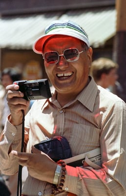 Lama Yeshe at the Gay Pride parade, San Francisco, California, 1983. Photo: Åge Delbanco