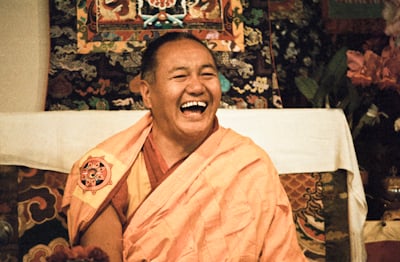 Lama Yeshe teaching at Vajrapani Institute, California, 1983. Photo: Carol Royce-Wilder. 
