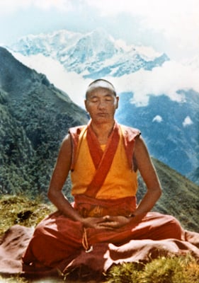 Lama Yeshe meditating at Lawudo Retreat Centre, Nepal, 1970. Photo by Robbie Solick.