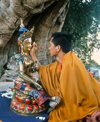 Lama Zopa Rinpoche painting Tara, Kopan Monastery, Nepal, 1976. Photo: Peter Iseli.