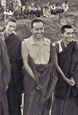 Anila Ann, Lama Yeshe and Lama Zopa Rinpoche with students at the Fourth Meditation Course, Kopan Monastery, Nepal,1973