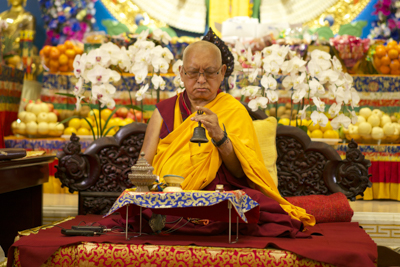 Lama Zopa Rinpoche at Amitabha Buddhist Centre, Singapore, 2016. Photo: Bill Kane.