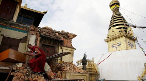 After the earthquake, Boudhanath, Kathmandu, Nepal, April 2015.   